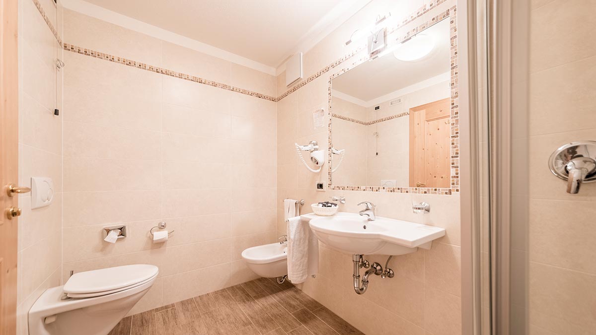 Fanes & Plaies - bagno