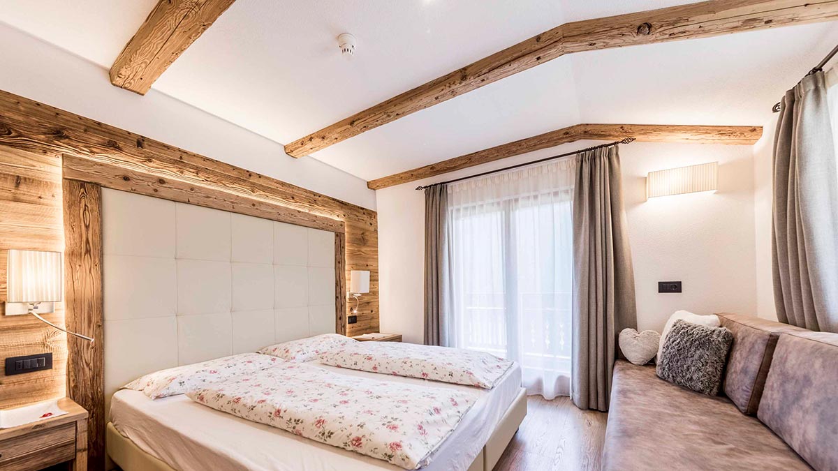 Small Pares - Garni Diamant