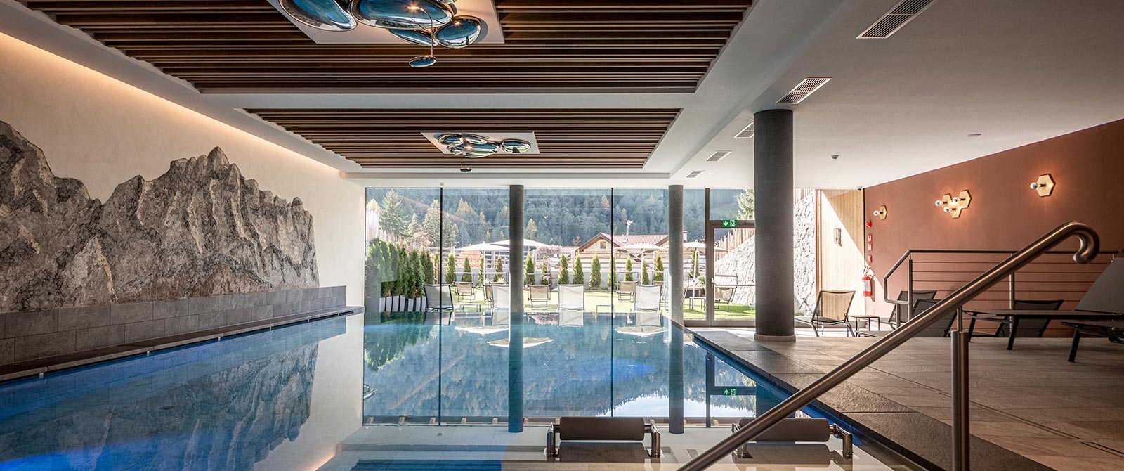 Garni mit Pool in St. Vigil